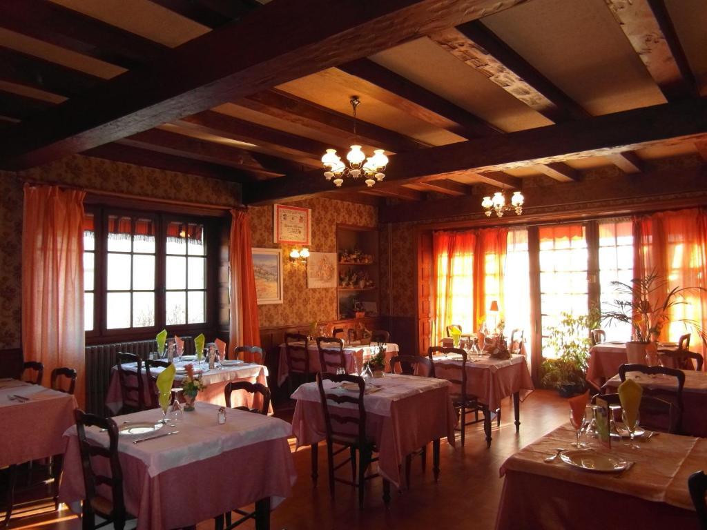 Hotel Restaurant Le Perigord 모르 외부 사진